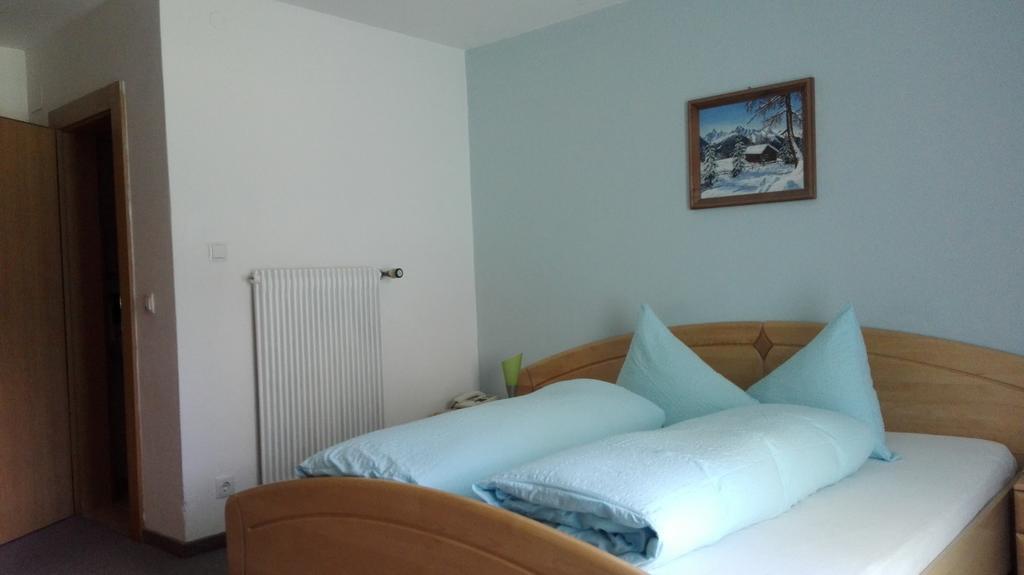 Bed and Breakfast Reschnerhof Resia Exterior foto