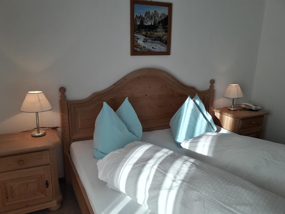 Bed and Breakfast Reschnerhof Resia Exterior foto